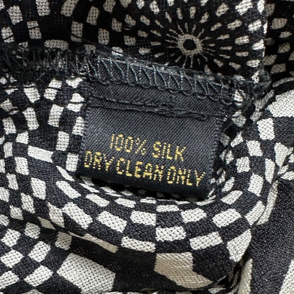 CRÈME De SILK Rare Mythological Pattern Silk Shirt Size L - Picture 7 of 7